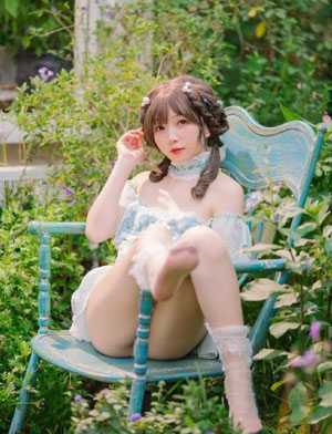 年轻女老师在线观看_BD韩语动漫在线观看