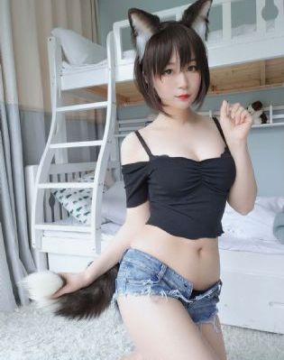 美丽的小蜜蜂4娃娃脸_高清电影完整版在线观看